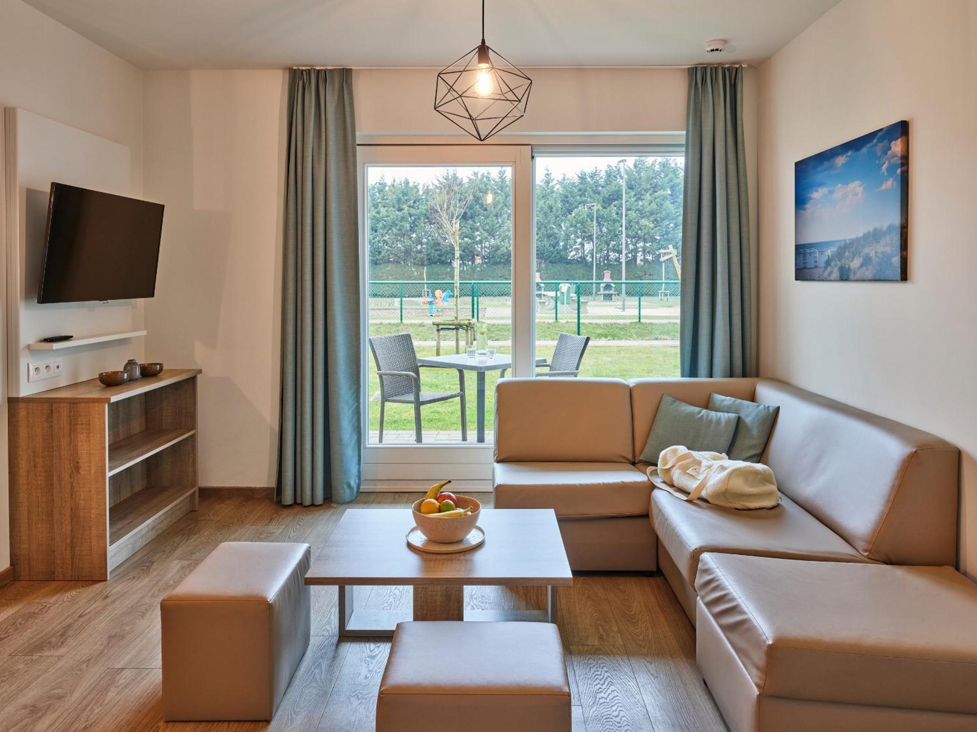 Holiday Suites 尼乌波特 外观 照片